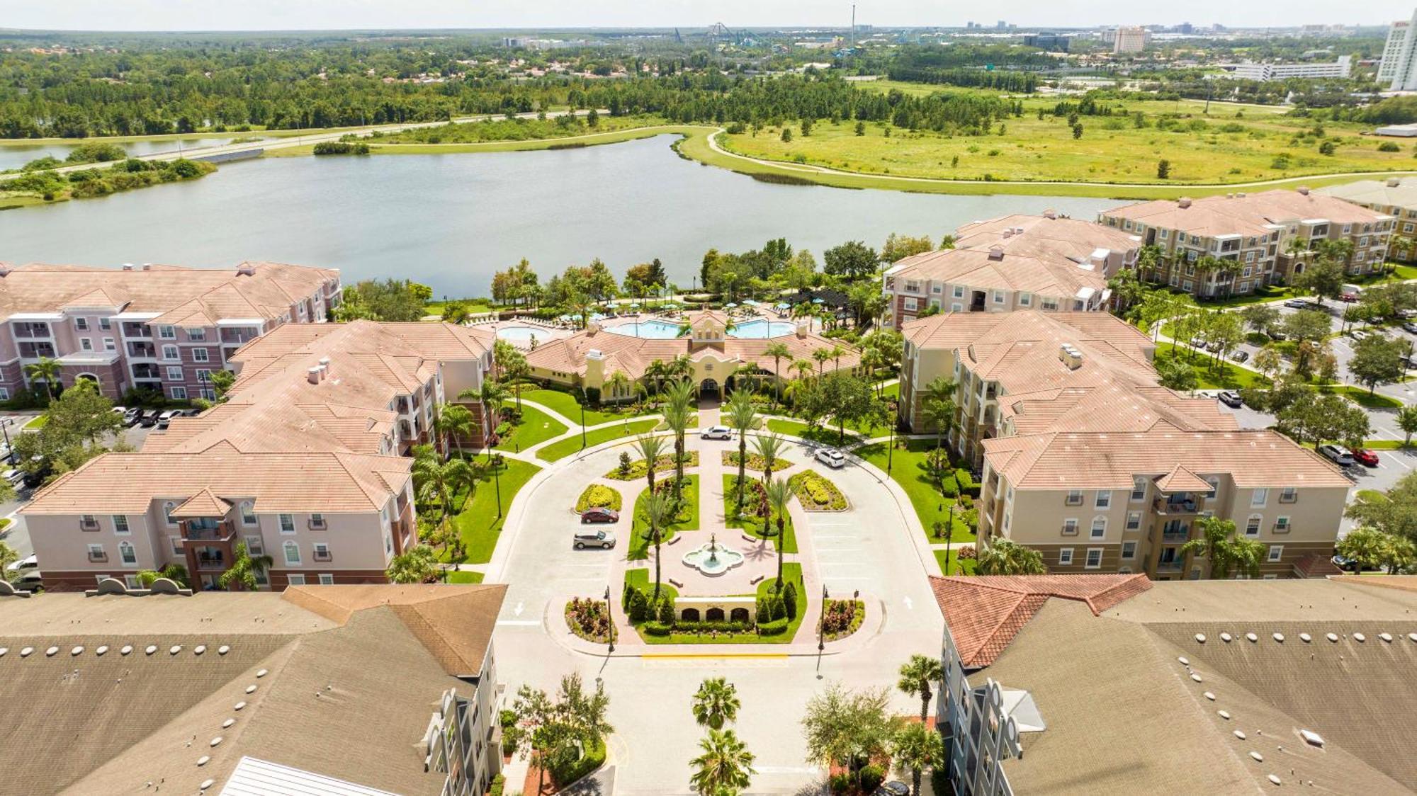 Location Location Orlando Resort Near All Parks! Int'L Dr Exterior photo